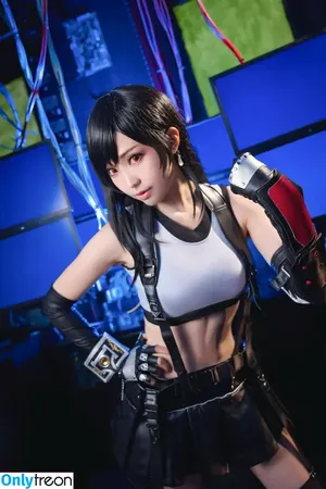 eeelyeee / Ely Cosplay / Ely_eee nude photo #0274