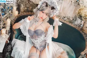 eeelyeee / Ely Cosplay / Ely_eee nude photo #0293