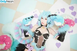 eeelyeee / Ely Cosplay / Ely_eee nude photo #0335