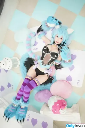 eeelyeee / Ely Cosplay / Ely_eee nude photo #0337