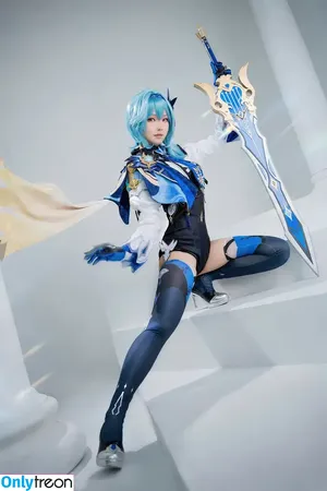 eeelyeee / Ely Cosplay / Ely_eee nude photo #0363