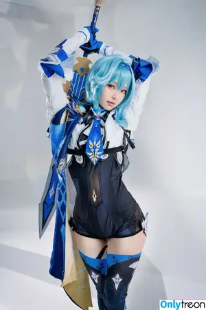 eeelyeee / Ely Cosplay / Ely_eee nude photo #0370