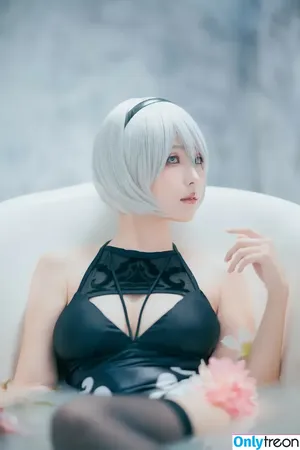 eeelyeee / Ely Cosplay / Ely_eee nude photo #0423