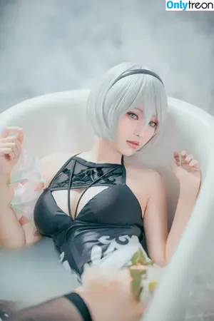eeelyeee / Ely Cosplay / Ely_eee nude photo #0424
