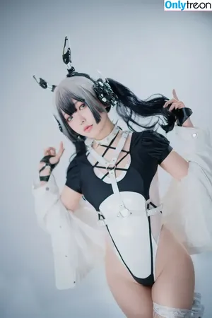 eeelyeee / Ely Cosplay / Ely_eee nude photo #0474