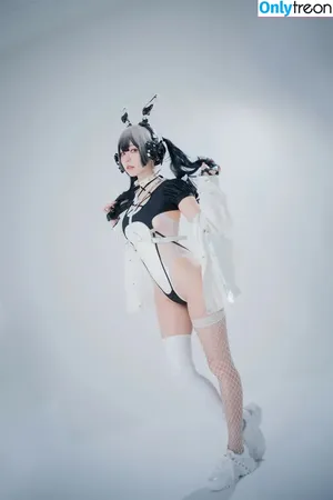 eeelyeee / Ely Cosplay / Ely_eee nude photo #0484