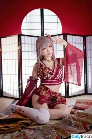 eeelyeee / Ely Cosplay / Ely_eee nude photo #0585
