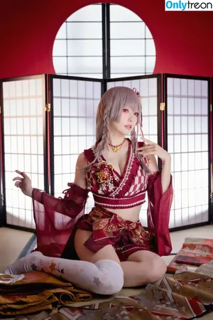 eeelyeee / Ely Cosplay / Ely_eee nude photo #0586