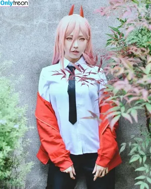 eeelyeee / Ely Cosplay / Ely_eee nude photo #0642