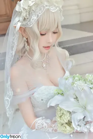eeelyeee / Ely Cosplay / Ely_eee nude photo #0661