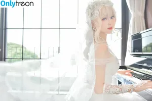 eeelyeee / Ely Cosplay / Ely_eee nude photo #0672