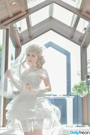 eeelyeee / Ely Cosplay / Ely_eee nude photo #0676