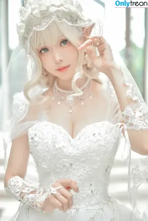 eeelyeee / Ely Cosplay / Ely_eee nude photo #0679