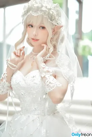 eeelyeee / Ely Cosplay / Ely_eee nude photo #0680