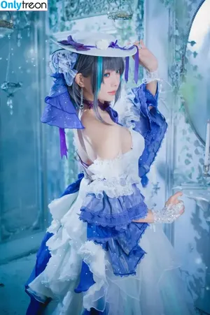 eeelyeee / Ely Cosplay / Ely_eee nude photo #0768