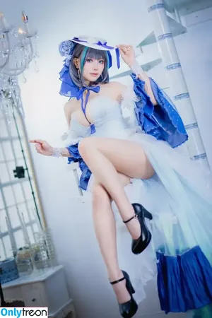 eeelyeee / Ely Cosplay / Ely_eee nude photo #0772