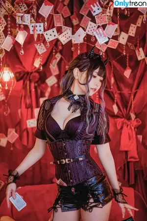 eeelyeee / Ely Cosplay / Ely_eee nude photo #0788
