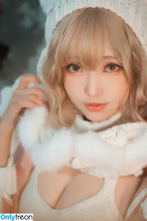 eeelyeee / Ely Cosplay / Ely_eee nude photo #0839