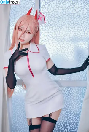 eeelyeee / Ely Cosplay / Ely_eee nude photo #0981