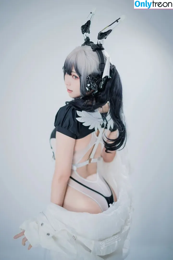 eeelyeee nude photo #0281 (Ely Cosplay / Ely_eee)