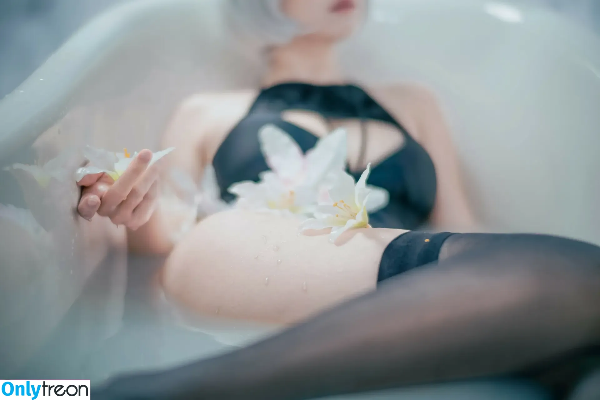 eeelyeee nude photo #0428 (Ely Cosplay / Ely_eee)
