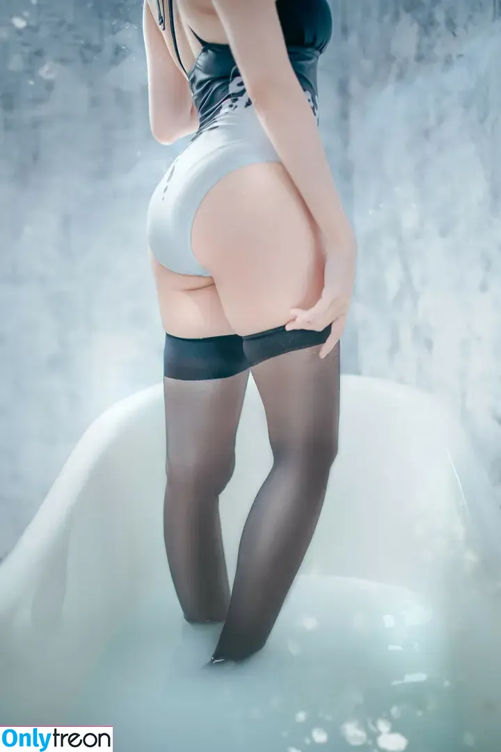 eeelyeee nude photo #0436 (Ely Cosplay / Ely_eee)