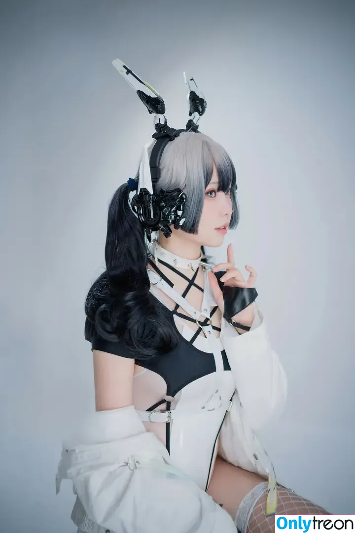 eeelyeee nude photo #0457 (Ely Cosplay / Ely_eee)