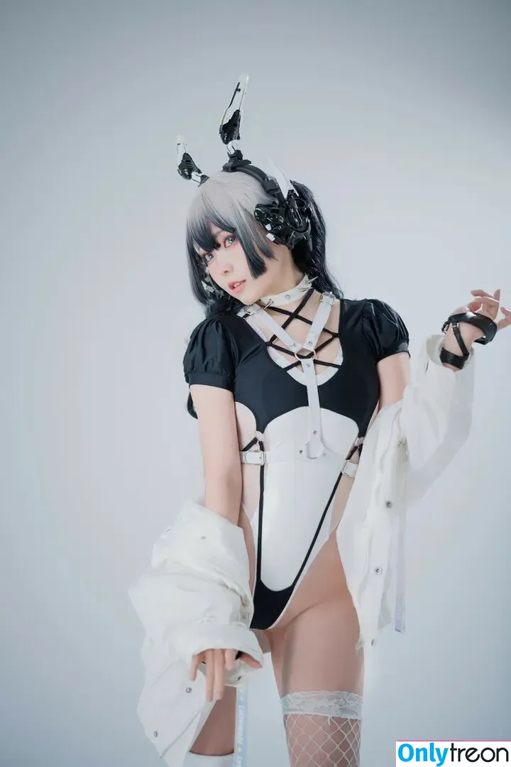 eeelyeee nude photo #0467 (Ely Cosplay / Ely_eee)