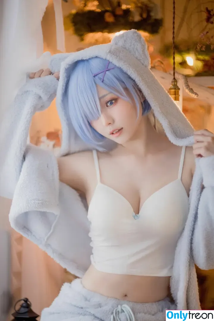 eeelyeee nude photo #0497 (Ely Cosplay / Ely_eee)