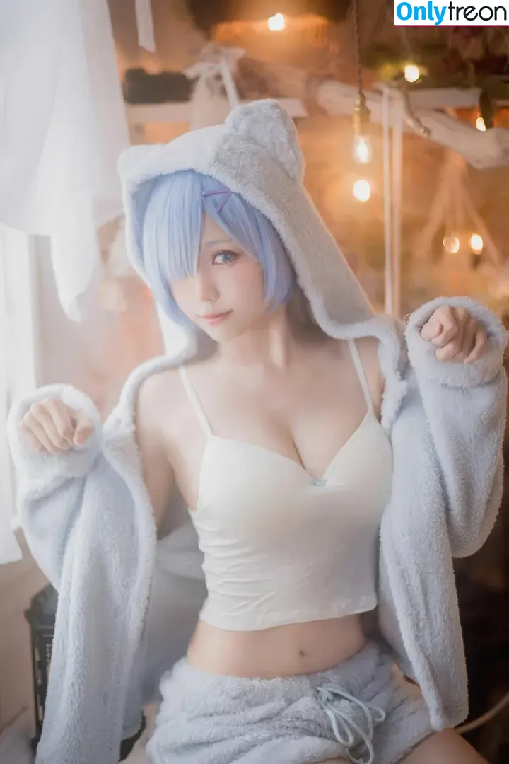 eeelyeee nude photo #0498 (Ely Cosplay / Ely_eee)
