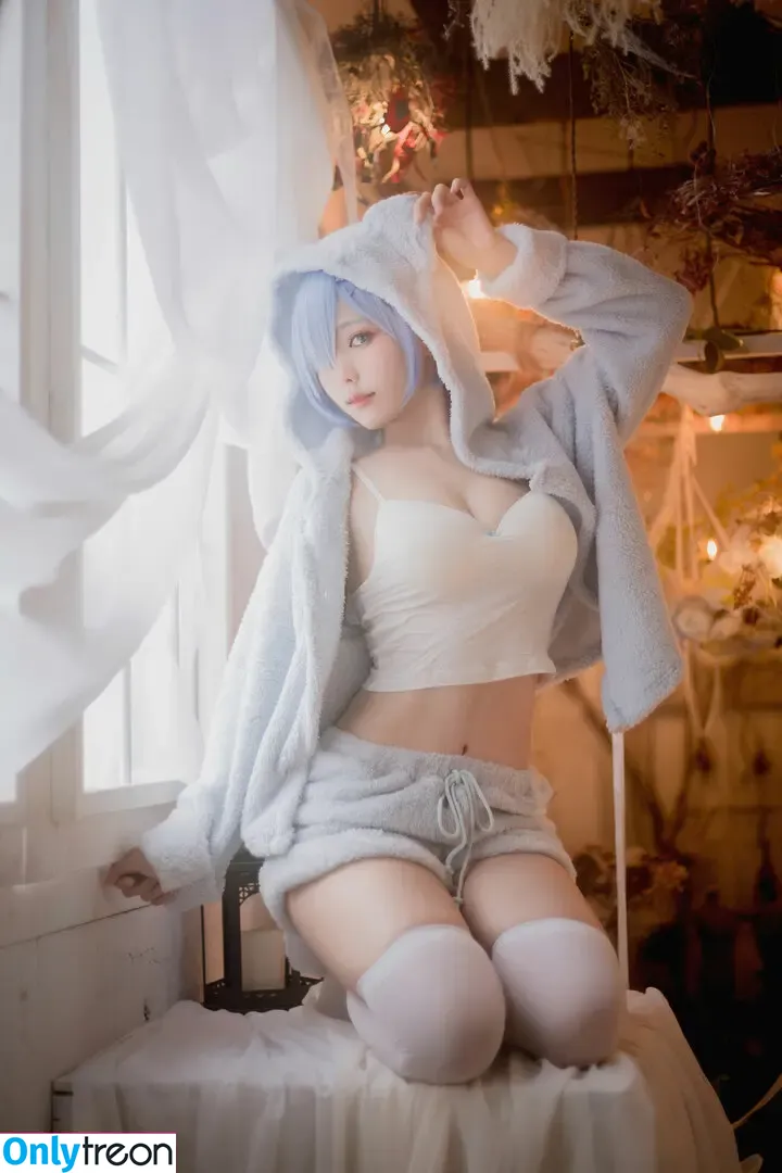 eeelyeee nude photo #0504 (Ely Cosplay / Ely_eee)