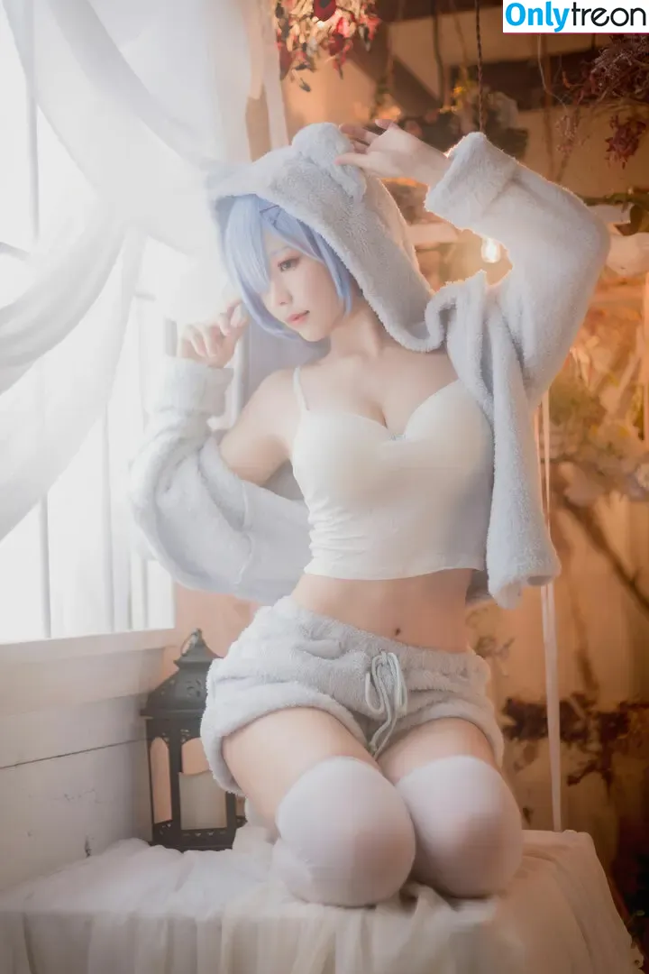 eeelyeee nude photo #0506 (Ely Cosplay / Ely_eee)