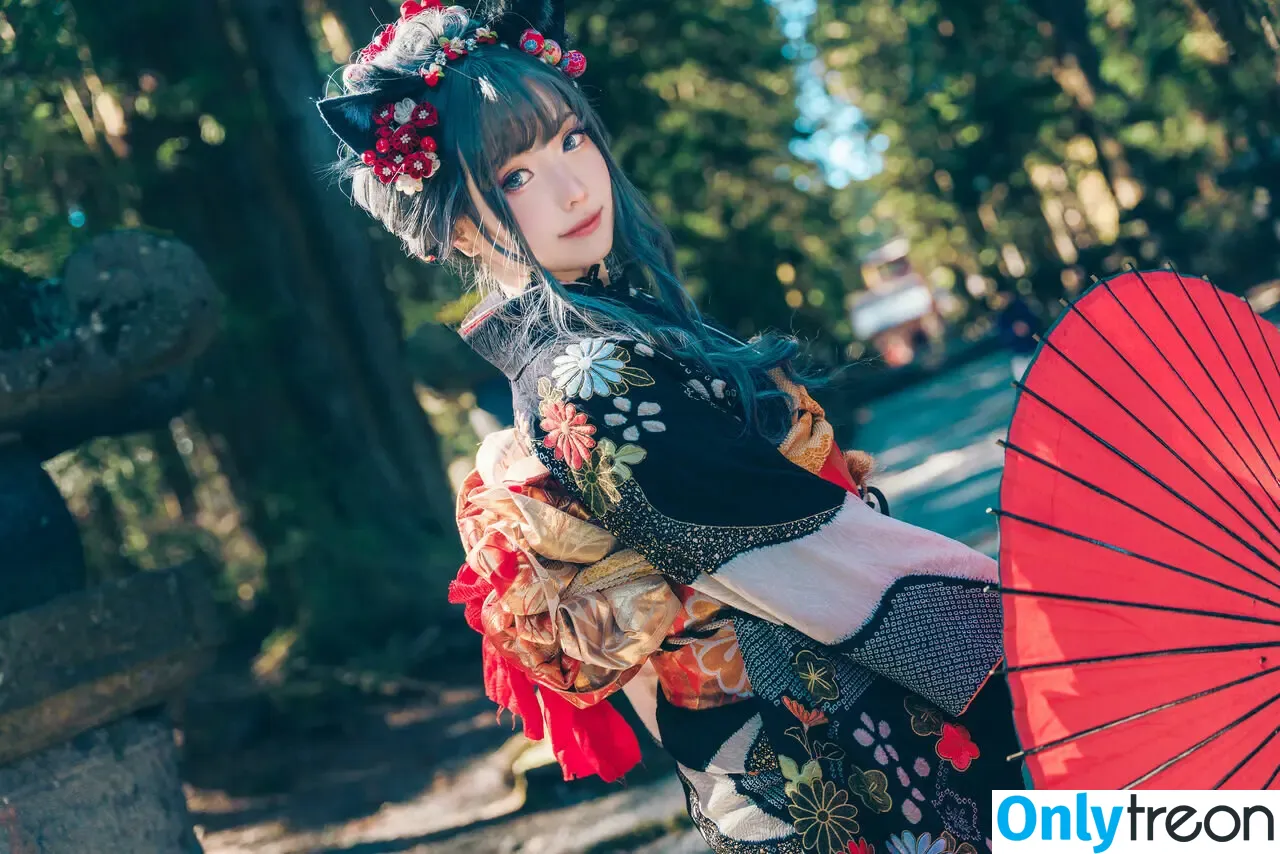 eeelyeee nude photo #0569 (Ely Cosplay / Ely_eee)