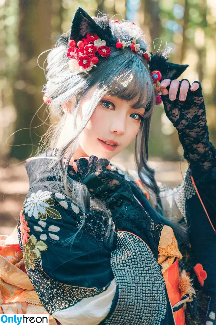 eeelyeee nude photo #0575 (Ely Cosplay / Ely_eee)