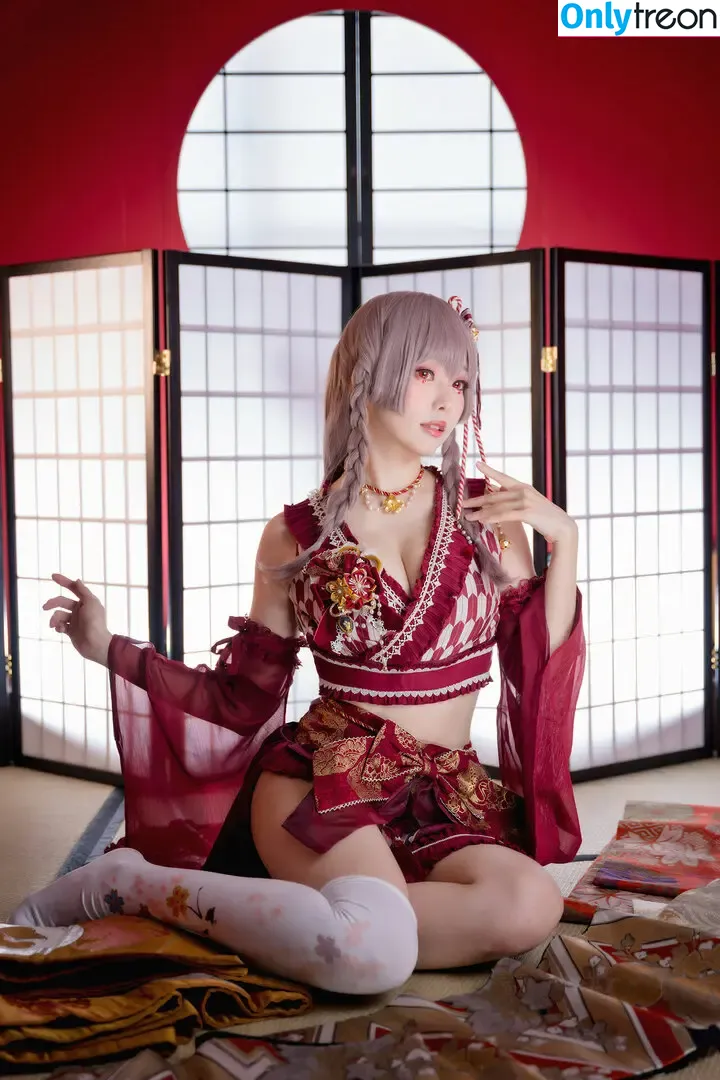 eeelyeee nude photo #0586 (Ely Cosplay / Ely_eee)