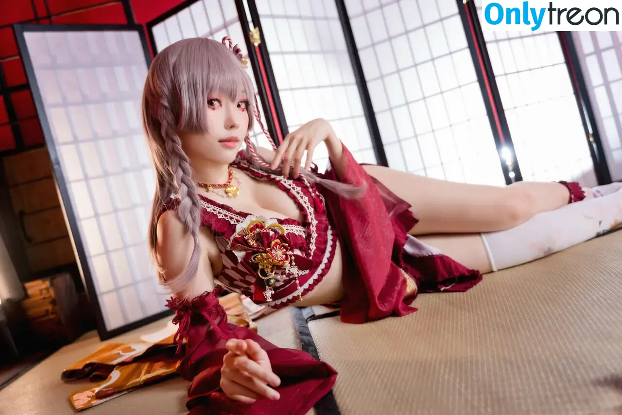 eeelyeee nude photo #0590 (Ely Cosplay / Ely_eee)