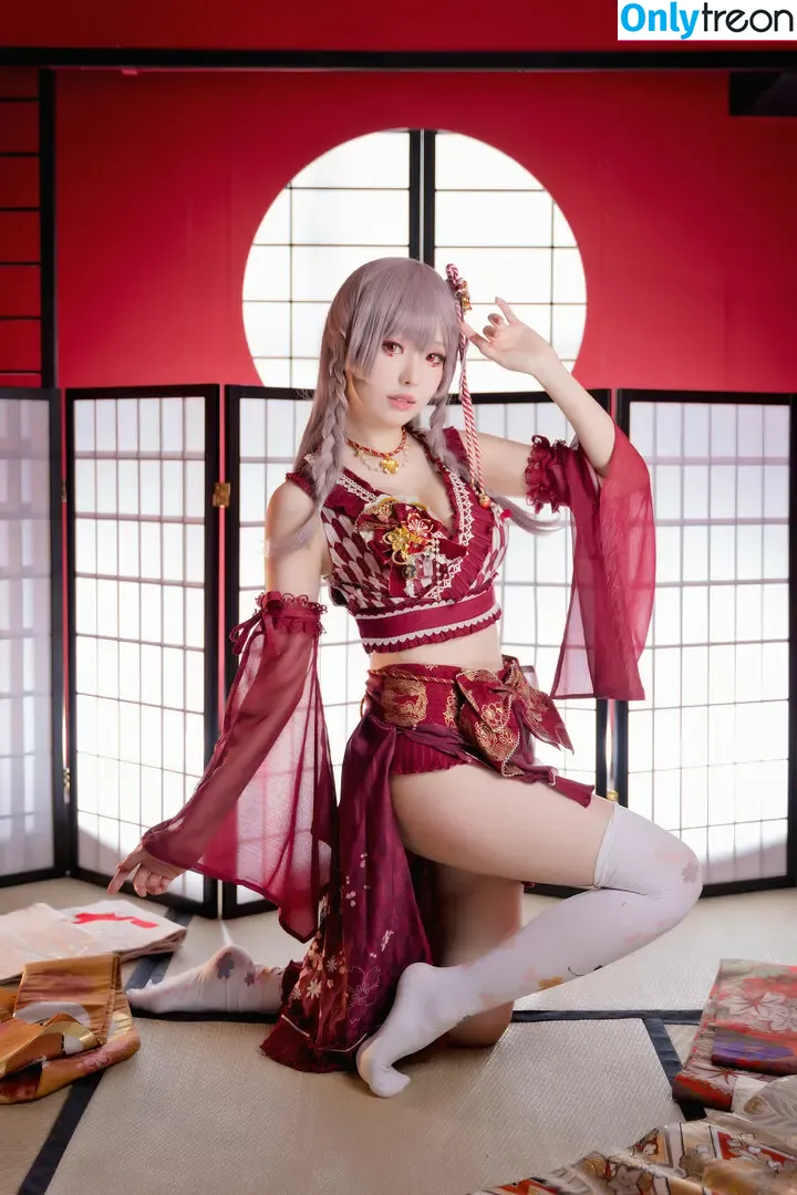 eeelyeee nude photo #0593 (Ely Cosplay / Ely_eee)