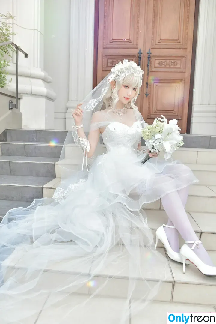 eeelyeee nude photo #0657 (Ely Cosplay / Ely_eee)