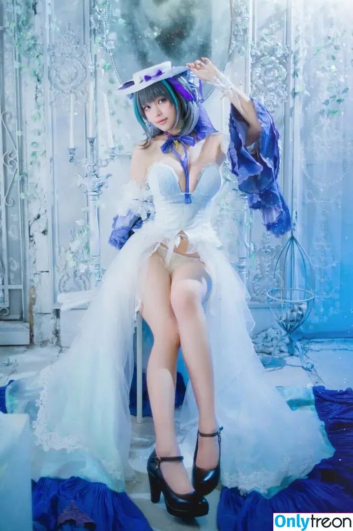 eeelyeee nude photo #0775 (Ely Cosplay / Ely_eee)