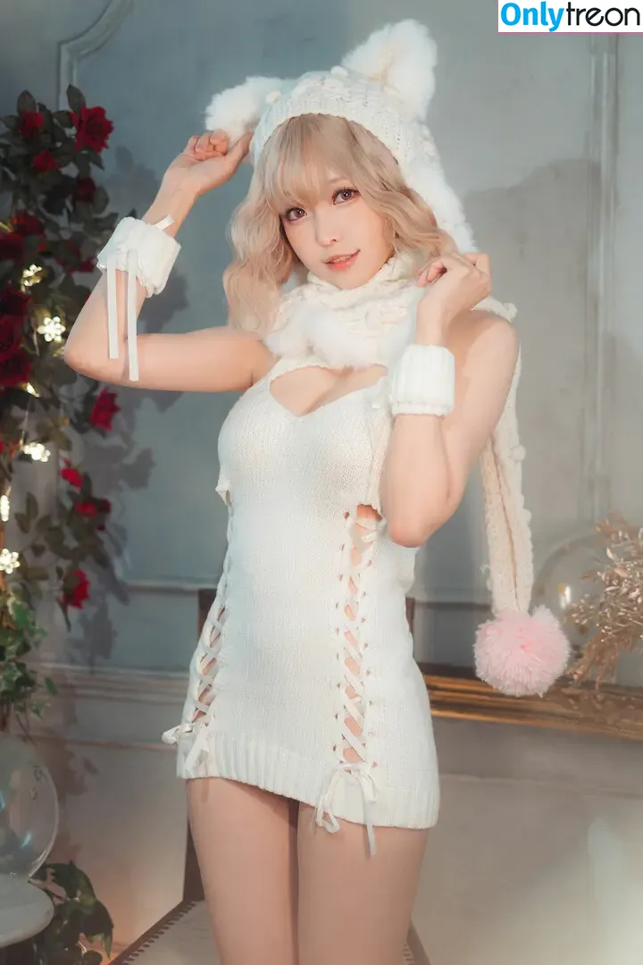 eeelyeee nude photo #0847 (Ely Cosplay / Ely_eee)