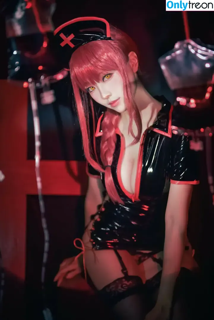 eeelyeee nude photo #0942 (Ely Cosplay / Ely_eee)