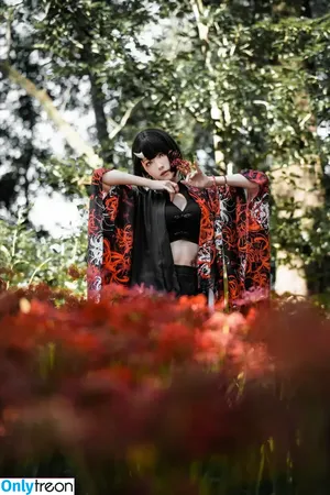 eeelyeee / Ely Cosplay / Ely_eee nude photo #1066