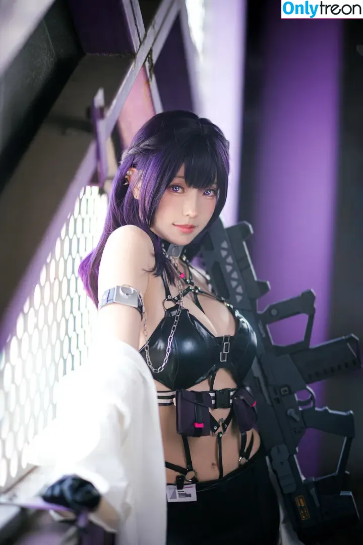 eeelyeee nude photo #1013 (Ely Cosplay / Ely_eee)