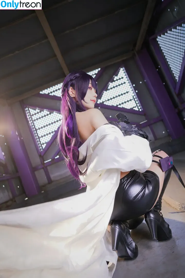 eeelyeee nude photo #1020 (Ely Cosplay / Ely_eee)