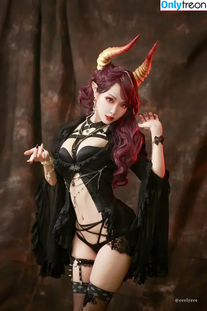 eeelyeee nude photo #1034 (Ely Cosplay / Ely_eee)
