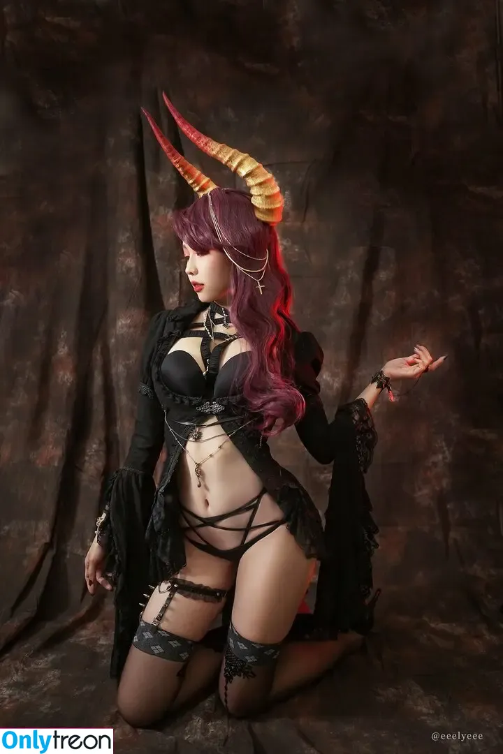 eeelyeee nude photo #1035 (Ely Cosplay / Ely_eee)