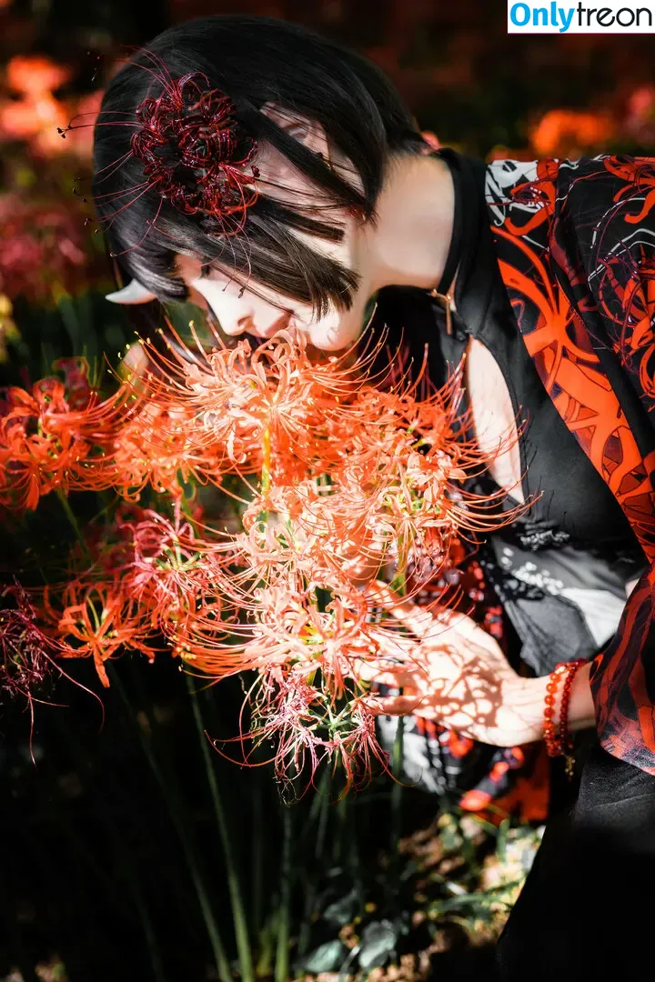 eeelyeee nude photo #1067 (Ely Cosplay / Ely_eee)