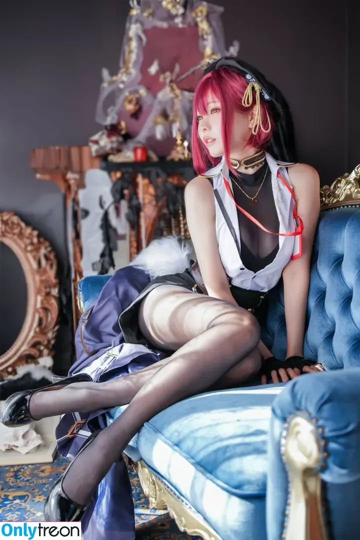 eeelyeee nude photo #1103 (Ely Cosplay / Ely_eee)