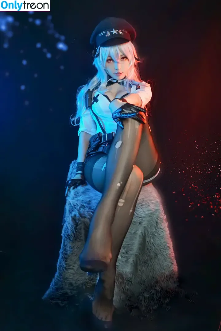eeelyeee nude photo #1151 (Ely Cosplay / Ely_eee)