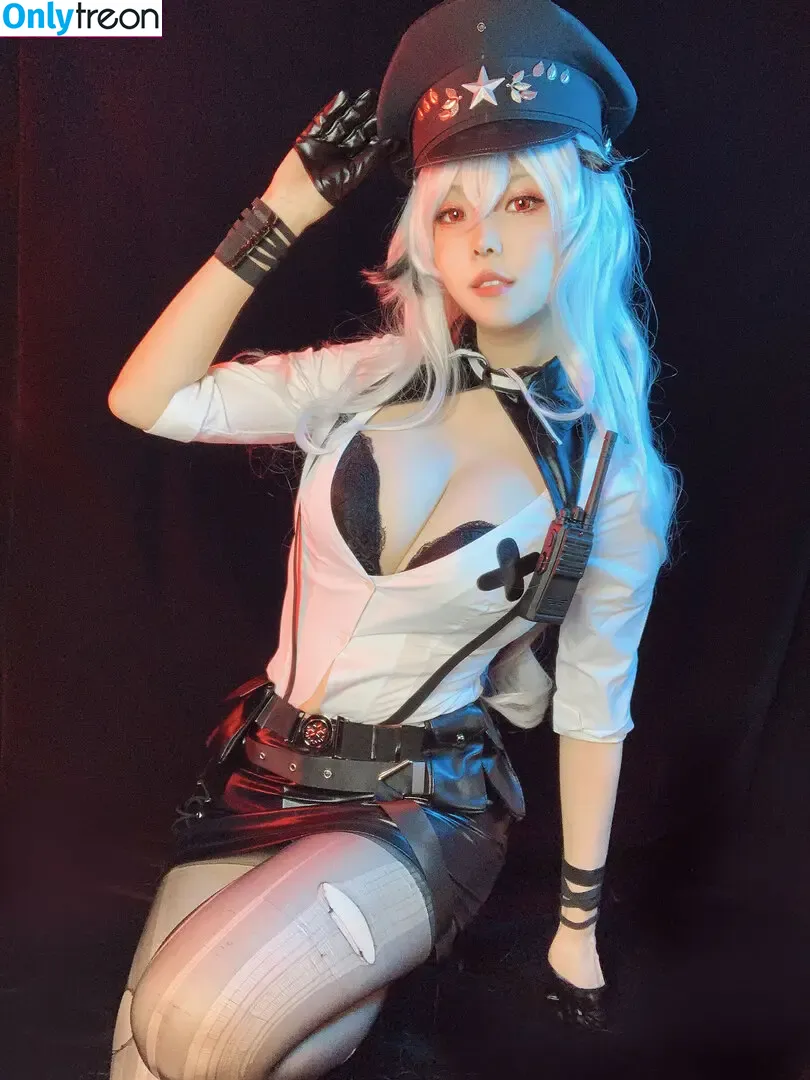 eeelyeee nude photo #1157 (Ely Cosplay / Ely_eee)